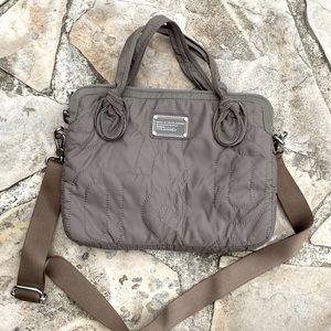 marc by marc jacobs laptop bolsa